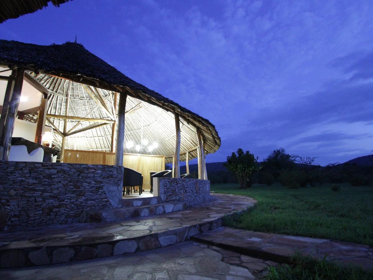 Osero Lodge Ololaimutiek Exterior foto